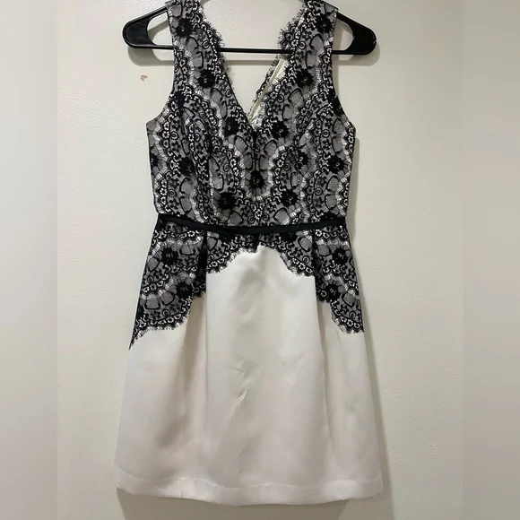 chinese dress ladies Cleo Lace Dress